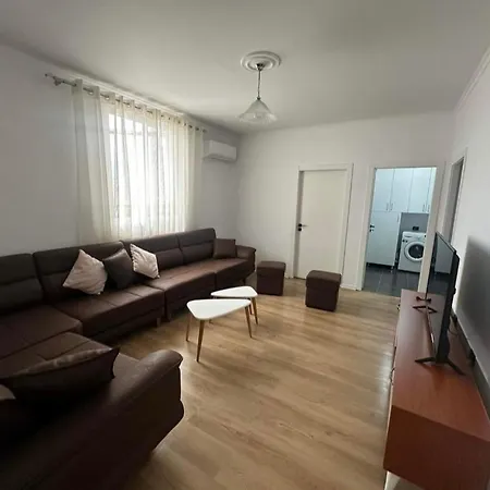 Homestay Selmas *